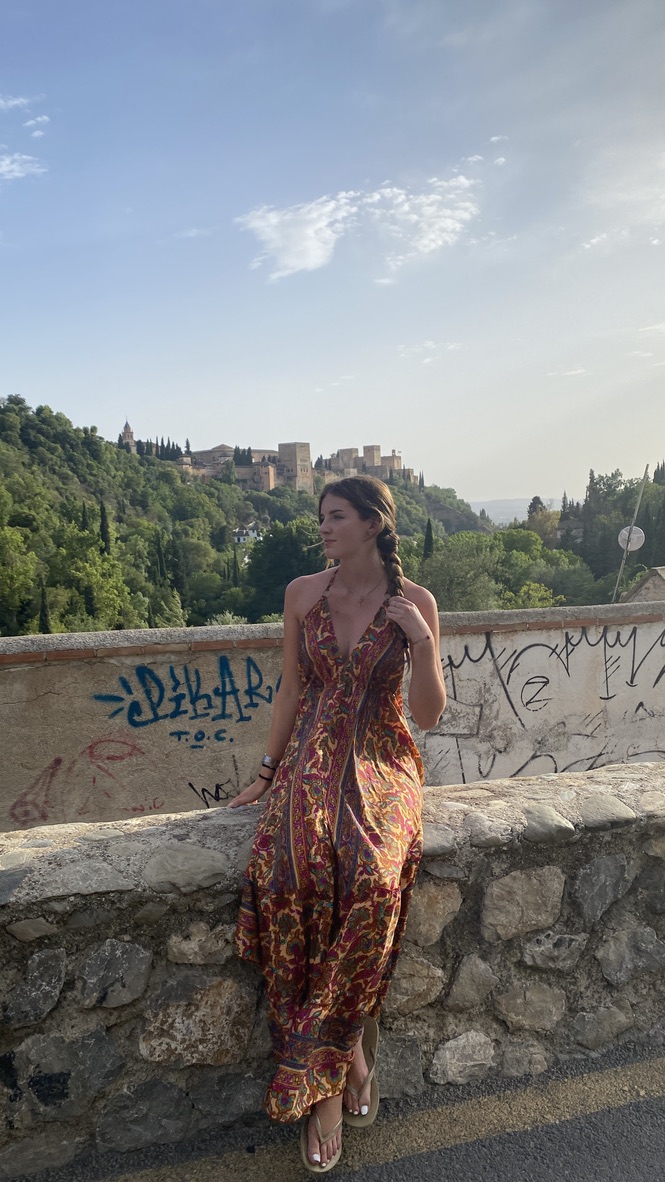 Lou - Créatrice de LUVIA